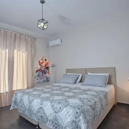 Marea Alonissos Villa *